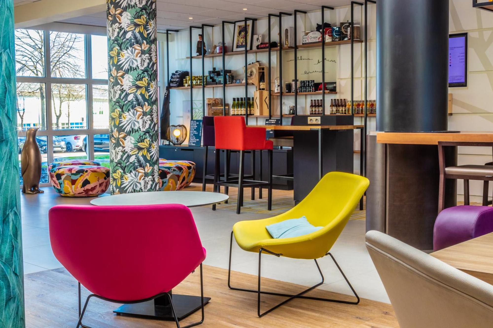 Hotel Ibis Styles Lyon Bron Eurexpo Exterior foto